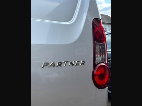 Peugeot Partner 1.6 HDi 625 Professional L1 4dr 6