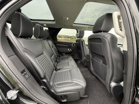 Land Rover Discovery SDV6 HSE 33