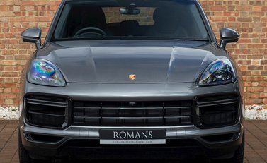 Porsche Cayenne Turbo S E-Hybrid 4
