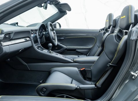 Porsche 911 SPEEDSTER (991) 18