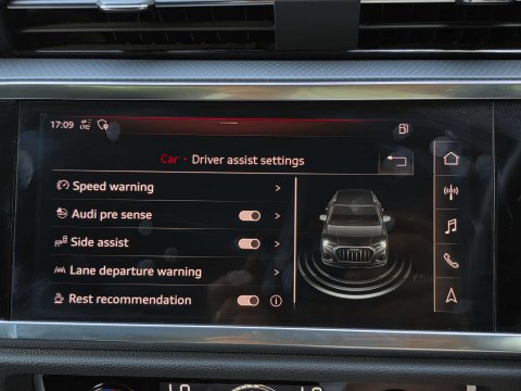 Audi Q3 1.5 Q3 Sport 35 TFSI 5dr 19