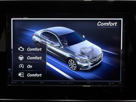 Mercedes-Benz C Class 2.1 C220 BlueTEC AMG Line (Premium) G-Tronic+ Euro 6 (s/s) 4dr 34