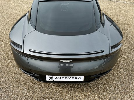 Aston Martin DB11 4.0L V8 Coupe 26