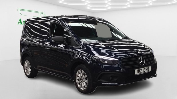 Mercedes-Benz Citan AUTO SWB L1H1 Low Roof Air Con Sensors Cam Tow Bar EURO 6 NO VAT 2