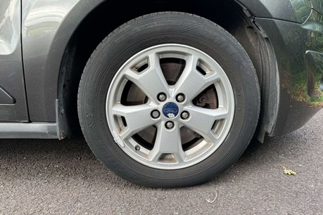 Ford Transit Connect 1.6 TDCi 240 Limited Panel Van 5dr Diesel Manual L2 H1 (128 g/km, 113 bhp) 37