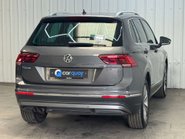 Volkswagen Tiguan 2.0 Tiguan SEL TDI 4Motion Semi-Auto 4WD 5dr 42