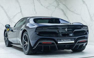 Ferrari 296 GTB 9