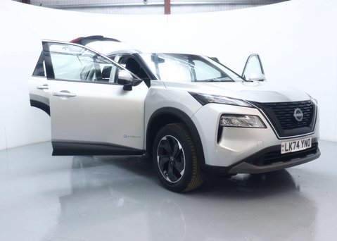 Nissan X-Trail 1.5 h e-POWER Acenta Premium SUV 5dr Petrol Hybrid Auto e-4ORCE Euro 6 (s/s 53
