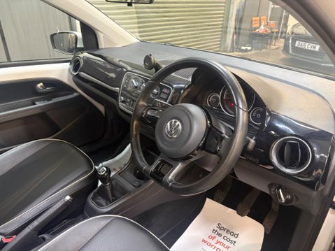 Volkswagen Up 1.0 High up! Euro 5 3dr 7
