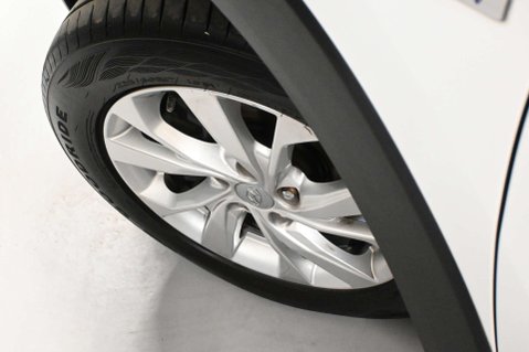 Hyundai TUCSON 1.6 Tucson SE Nav 48v MHEV CRDi 2WD Semi-Auto 5dr 19