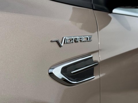 Ford Kuga 2.0 TDCi Vignale Powershift AWD Euro 6 (s/s) 5dr 9