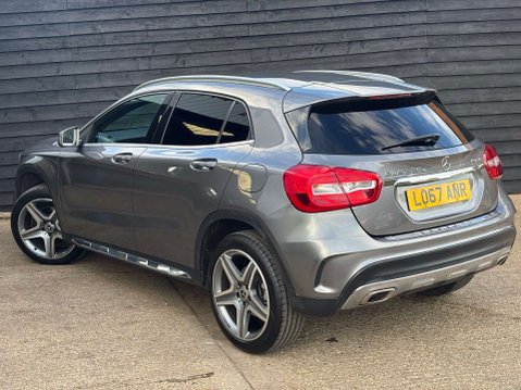 Mercedes-Benz GLA 2.1 GLA 220 AMG Line D 4Matic Auto 4WD 5dr 29