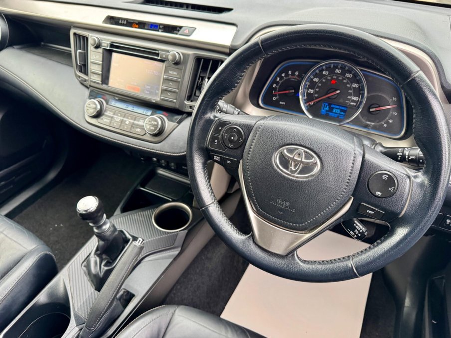 2013 Toyota Rav4 — image 31
