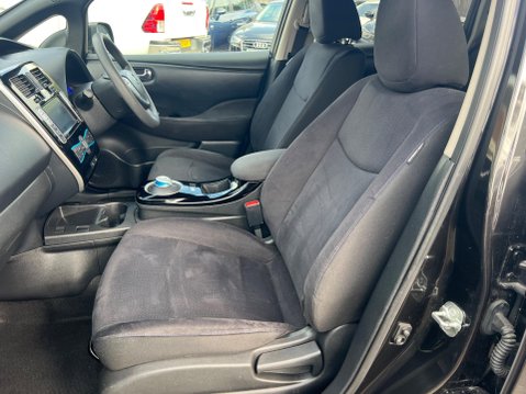 Nissan LEAF 30kWh Acenta Auto 5dr 26
