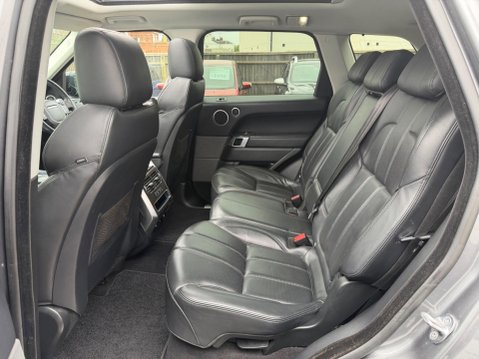 Land Rover Range Rover Sport 3.0 SD V6 HSE Dynamic Auto 4WD Euro 6 (s/s) 5dr 43