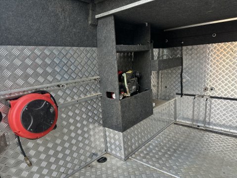 Mercedes-Benz Sprinter AB RACE CRUISER 4 BERTH RACE VAN, CAMPER MOTOCROSS, RACE TRUCK 20