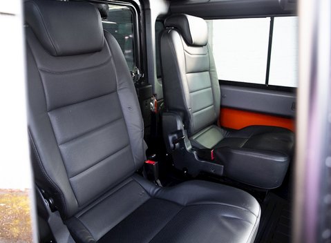 Land Rover Defender 90 Adventure Edition 13