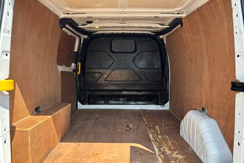 Ford Transit Custom 310 L1 105 ps Base Panel Van - Air Con 13