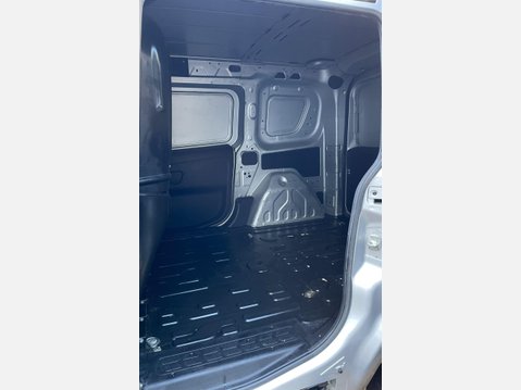 Vauxhall Combo 1.3 CDTi 2000 16v Sportive Panel Van 3dr Diesel Manual FWD L1 H1 (133 g/km, 19