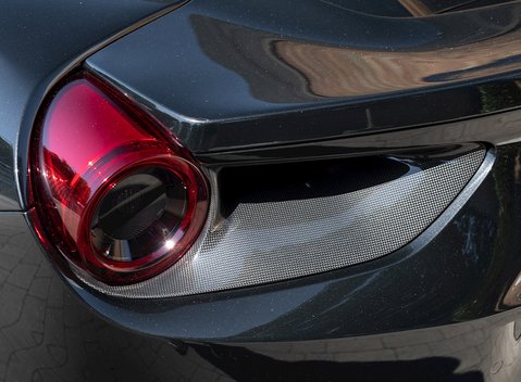 Ferrari 488 Spider 27