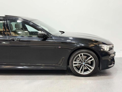 BMW 7 Series 3.0 740Ld M Sport Saloon 4dr Diesel Auto xDrive Euro 6 (s/s) (320 ps) 17