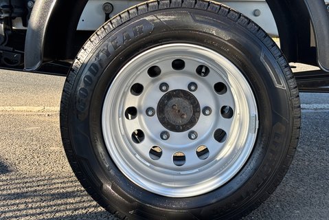 Ford Transit 470 Drw L2 130 ps Leader One Stop Tipper 28