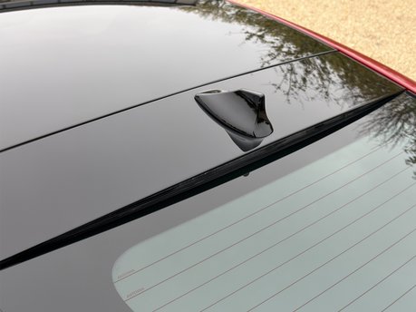 Jaguar F-Type 5.0 V8 75 Coupe AWD 32