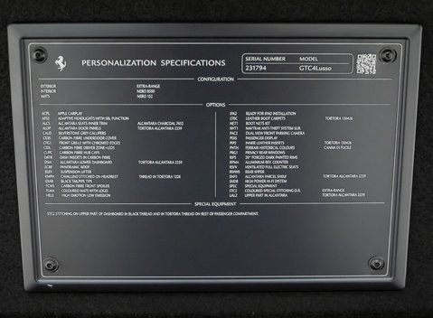 Ferrari GTC4 Lusso V12 33