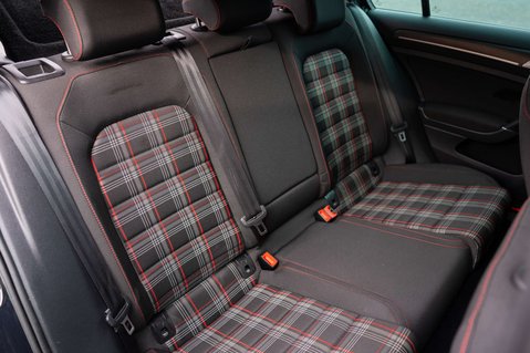 Volkswagen Golf 2.0 Golf GTi Performance TSi 5dr 15