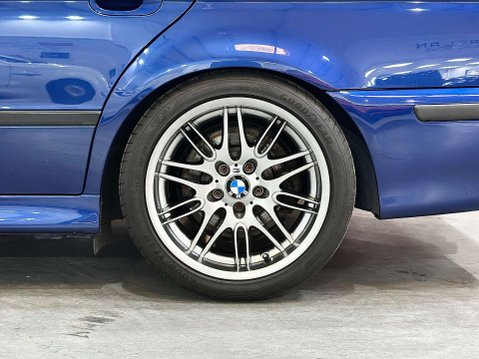BMW M5 3.5 Saloon 4dr Petrol Manual (286 bhp) 27