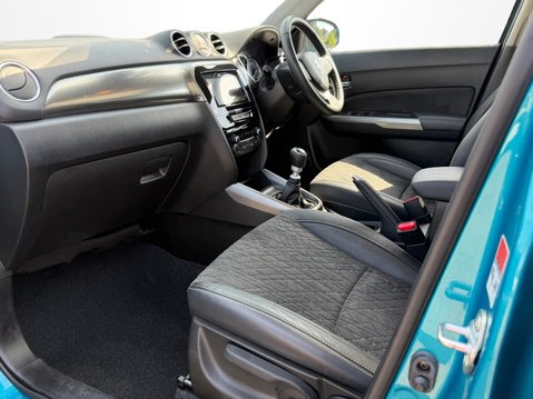 Suzuki Vitara 1.4 Boosterjet 48V Hybrid SZ5 5dr 2