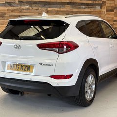 Hyundai TUCSON 1.7 CRDi Blue Drive SE Nav SUV 5dr Diesel Manual Euro 6 (s/s) (116 ps) 4