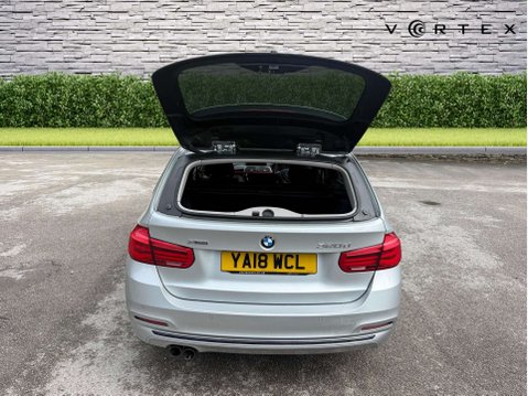 BMW 3 Series 2.0 320d xDrive Sport Auto 4WD 5dr 19