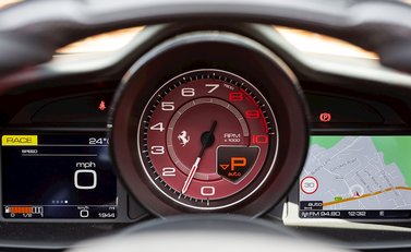 Ferrari 488 Spider 19