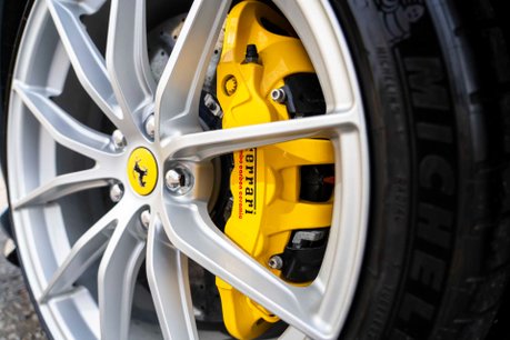 Ferrari 812 Superfast WARRANTY. FULL PPF. CARBON FIBRE INTERIOR & EXTERIOR. FRONT LIFT. 8