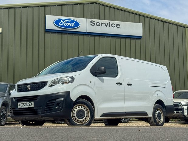 Peugeot Expert XLWB L3H1 Low Roof Professional 2900 Air Con EURO 6 1