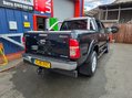 Toyota Hilux INVINCIBLE 4X4 D-4D DCB Auto 8