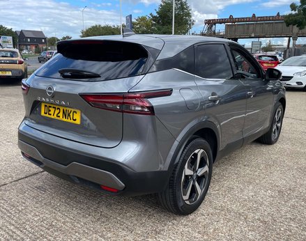 Nissan Qashqai 1.3 Qashqai N-Connecta DiG-T MHEV 5dr 9