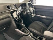 Suzuki Vitara SZ5 ALLGRIP MHEV 9