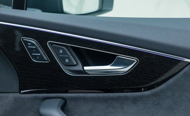 Audi SQ7 BLACK EDITION 29