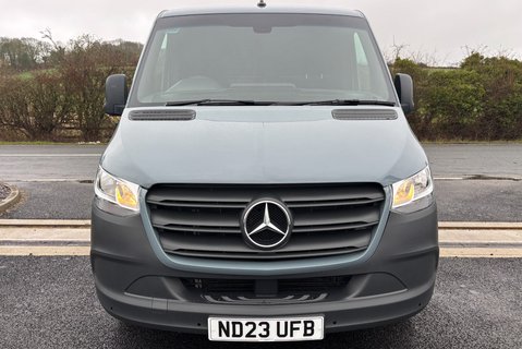 Mercedes-Benz Sprinter 315 Cdi Premium 9g-Tronic Mwb Lr Panel Van 11