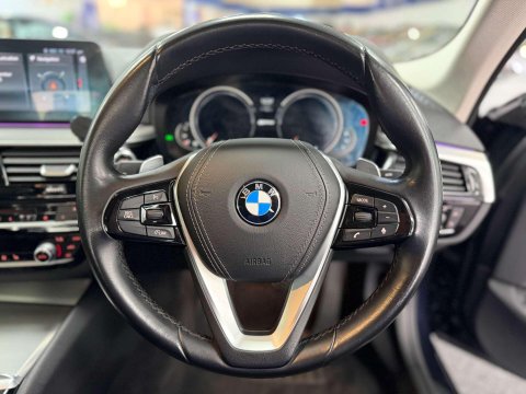 BMW 5 Series 2.0 530e 9.2kWh SE Saloon 4dr Petrol Plug-in Hybrid Auto Euro 6 (s/s) (252 34