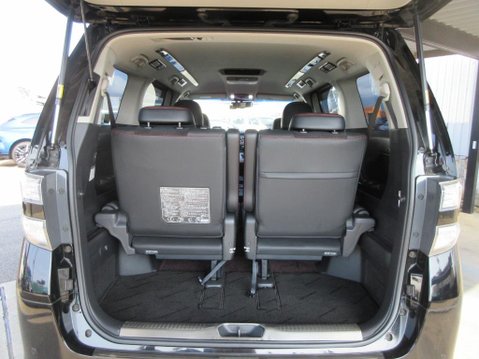 Toyota Vellfire 2.4 Z GOLDEN EYES + 7 Seats 12