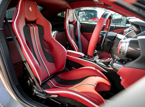 Ferrari 812 Superfast 12