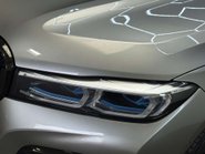 BMW 7 Series 4.4 750i M Sport xDrive Auto 4WD 4dr 19