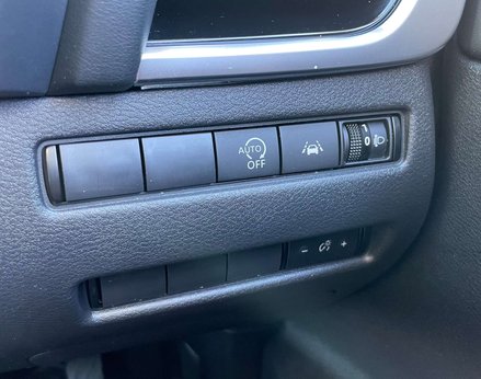 Nissan Qashqai 1.3 Qashqai N-Connecta DiG-T MHEV 5dr 57