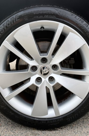 Skoda Superb SE L TDI DSG - FULL SKODA SERVICE HISTORY - 8 SERVICES 