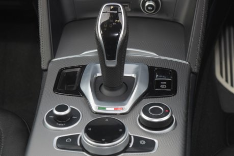 Alfa Romeo Stelvio TB SPRINT 29