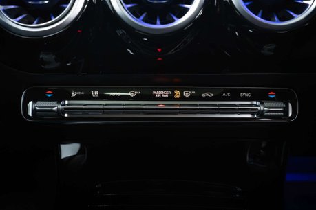 Mercedes-Benz CLA Class 2.0 CLA35h MHEV AMG (Premium Plus) Coupe 4dr Petrol Hybrid 8G-DCT 4MATIC Eu 33