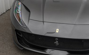 Ferrari 812 Superfast 29